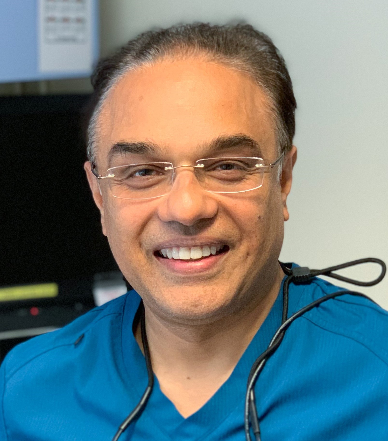 CGDent offers students e-learning package