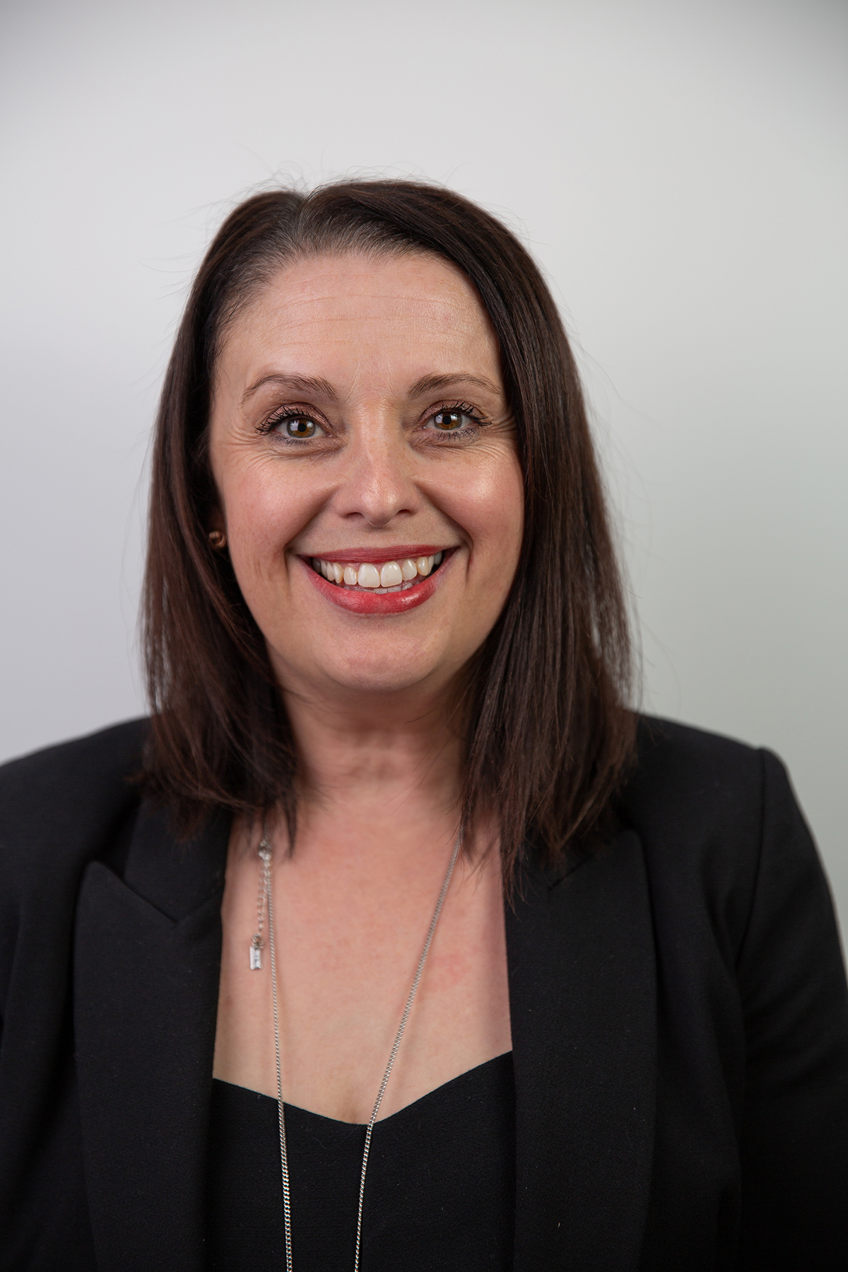 Screen time blues – Dawn Woodward Curaprox