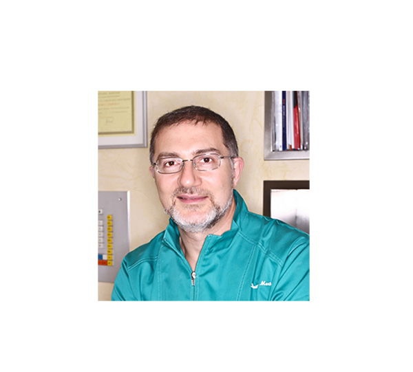 Customised treatment for long-term periodontal health with Dr Martelli