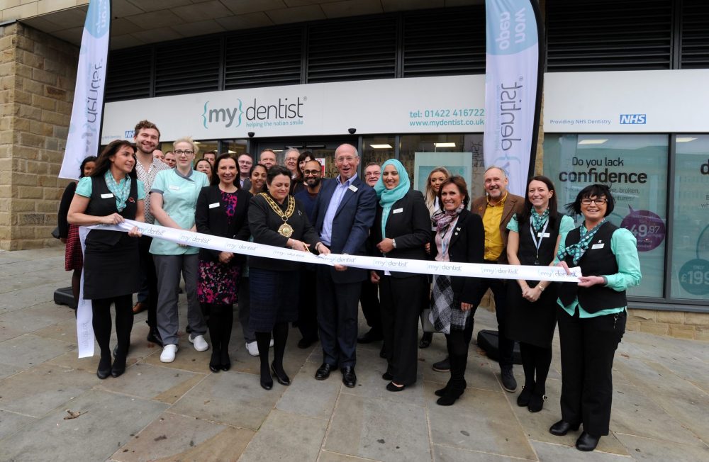 MAYOR OF CALDERDALE OFFICIALLY OPENS LARGEST {MY]DENTIST PRACTICE IN HALIFAX