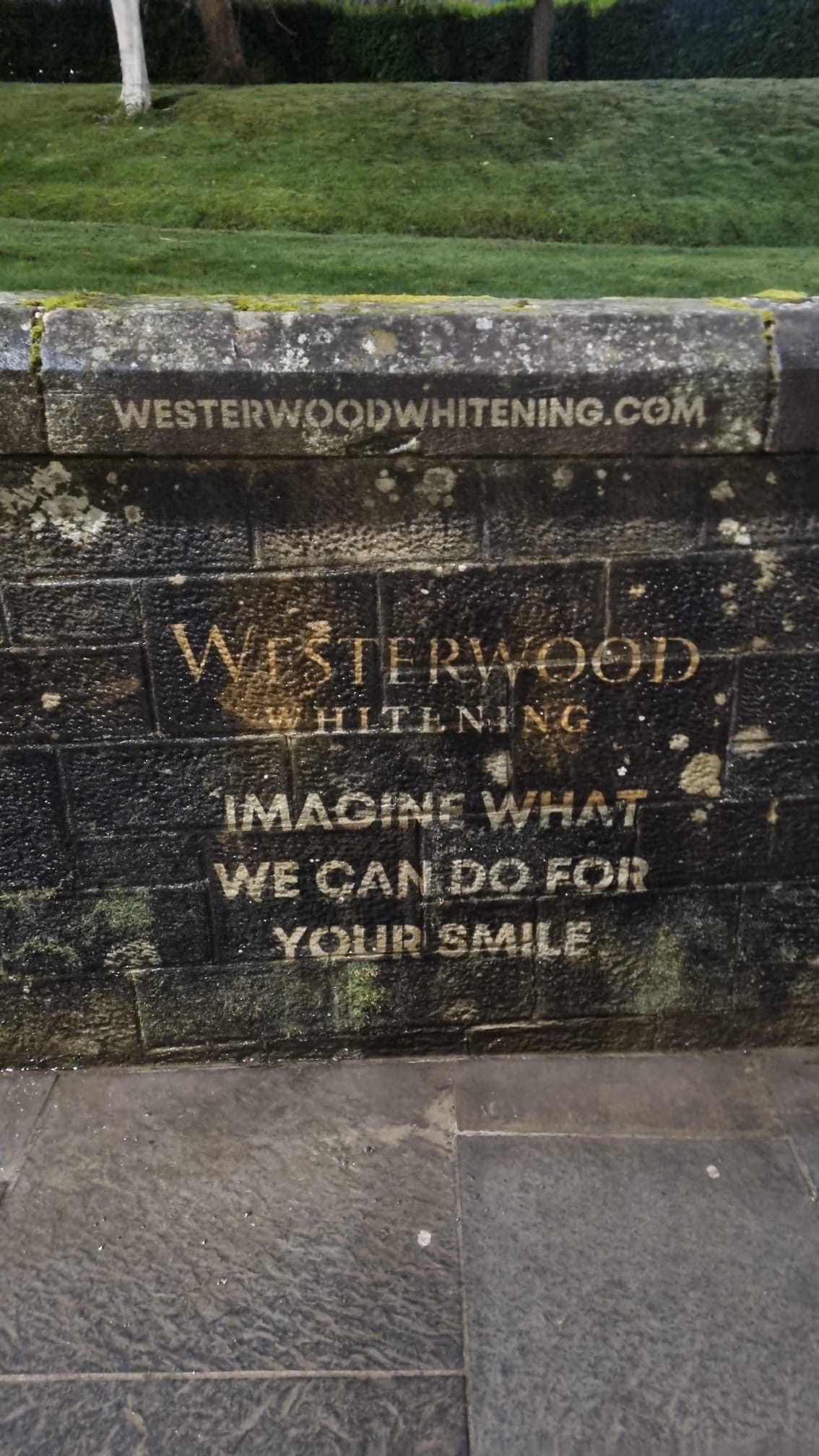 Clean graffiti campaign shows the power of teeth whitening
